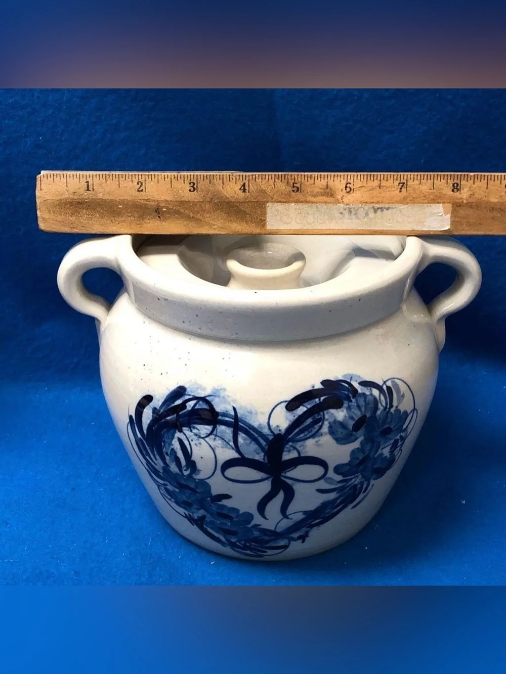 Vintage Handmade Stoneware Covered Crock/Bean Pot or Serving Dish w/Side Handles